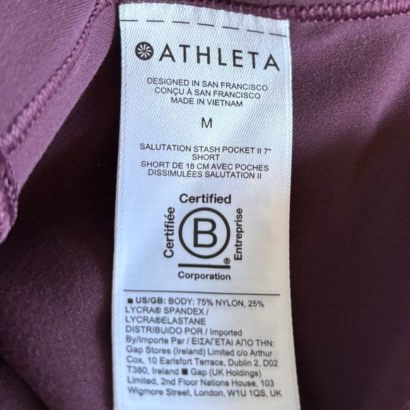 Athleta Salutation Stash Pocket 7” biker short - Picture 8 of 9